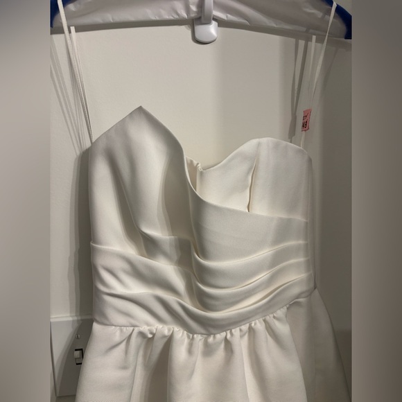 Amsale Jamie Dress in Ivory, Size 0 - Picture 7 of 15